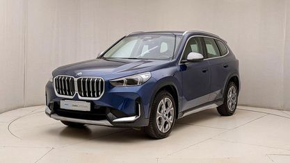 Käytetty BMW X1 xLine 150 HP (110 kW) 2023 Sininen Katumaasturi