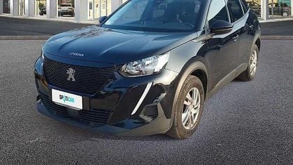 Gebraucht Peugeot 2008 Active 110 PS (80 kW) 2022 Schwarz SUV