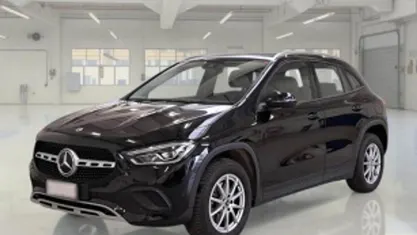 Usata Mercedes GLA200 163 CV (119 kW) 2022 Nero SUV