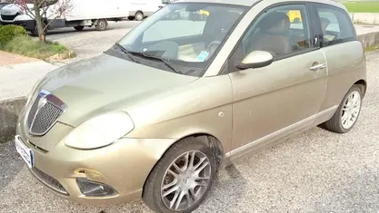 Usata Lancia Ypsilon 76 CV (55 kW) 2008 Utilitaria