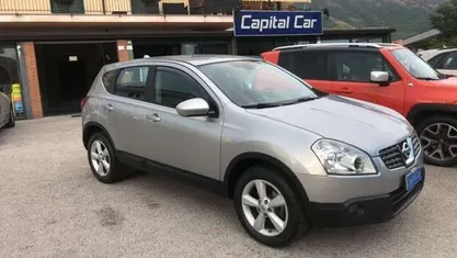 Usata 2007 Nissan Qashqai Visia SUV | 3850 € (Buon prezzo)