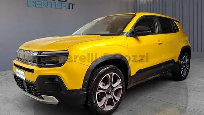 Usata 2025 Jeep Avenger Summit SUV | 22.900 € (Buon prezzo)
