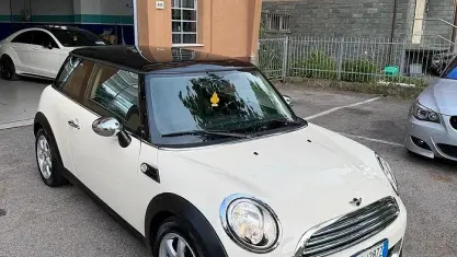 Usata Mini Cooper Coupé 143 CV (105 kW) 2013 Beige Coupé