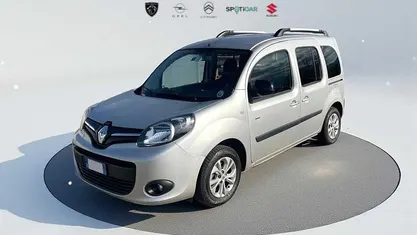 Grigio Usata 2018 Renault Kangoo LIMITED SUV | 10.900 € (Molto cara)