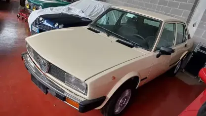 Usata Alfa Romeo Alfetta 131 CV (96 kW) 1980 Beige Berlina