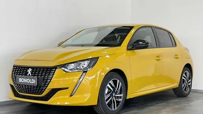 Giallo Usata 2023 Peugeot 208 Allure Due volumi | 16.700 € (Buon prezzo)
