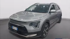 Grigio Usata 2023 Kia Niro Style SUV | 23.900 € (Buon prezzo)