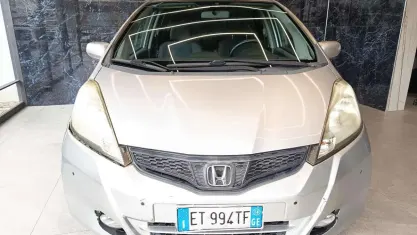 Usata Honda Jazz Trend 99 CV (72 kW) 2014 Grigio Utilitaria