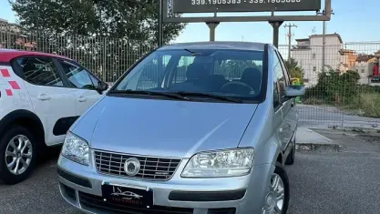 Usata Fiat Idea 69 CV (50 kW) 2009 Argento Monovolume