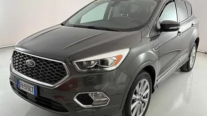 Usata Ford Kuga Vignale 150 CV (110 kW) 2017 SUV