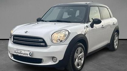 Usata Mini Cooper D Countryman Business 112 CV (82 kW) 2015 Bianco SUV