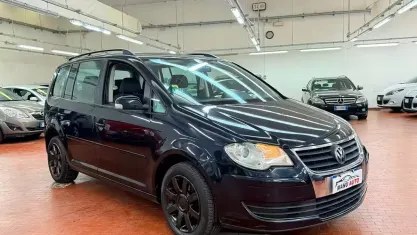 Usata VW Touran Highline 140 CV (102 kW) 2009 Nero Monovolume