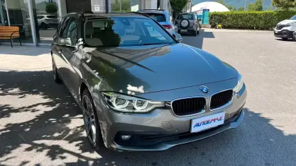 Usata BMW 316 Luxury Line 116 CV (85 kW) 2019 Grigio Station wagon