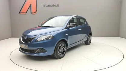 Blu Usata 2024 Lancia Ypsilon Due volumi | 14.690 € (Buon prezzo)