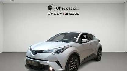 Usata 2016 Toyota C-HR SUV | 11.999 € (Buon prezzo)