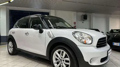 Usata Mini Cooper Countryman 122 CV (89 kW) 2011 Bianco SUV