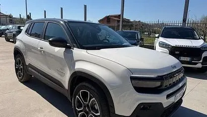 Usata Jeep Avenger Summit 101 CV (74 kW) 2026 SUV