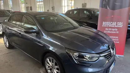 Usata Renault Mégane IV Business 140 CV (102 kW) 2019 Grigio Coupé