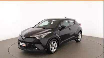 Usata Toyota C-HR Active 122 CV (89 kW) 2018 Nero SUV