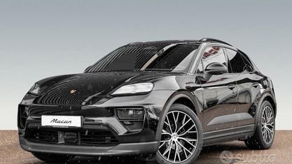 Usata Porsche Macan 4 Electric 264 kW (360 CV) 2025 Nero SUV
