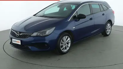 Usado Opel Astra Business Elegance 122 CV (89 kW) 2021 Azul Familiar