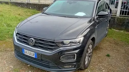 Usata VW T-Roc Sport 150 CV (110 kW) 2022 Nero SUV