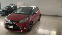 Rosso Usata 2016 Toyota Yaris Lounge | 9499 € (Buon prezzo)