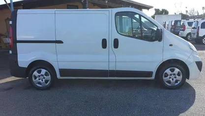 Usata 2012 Renault Trafic Monovolume | 6950 € (Ottimo prezzo)