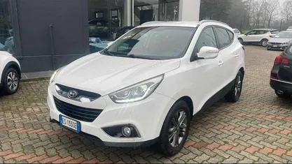 Bianco Usata 2013 Hyundai ix35 Xpossible SUV | 10.800 € (Buon prezzo)