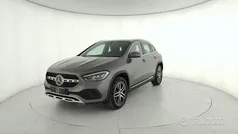 Mountain grau metallic Usata 2023 Mercedes GLA200 SUV | 37.900 € (Ottimo prezzo)