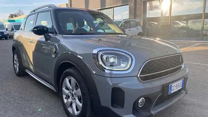 Grigio Usata 2021 Mini Cooper Countryman Business SUV | 23.900 € (Ottimo prezzo)