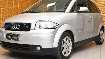 Argento Usata 2001 Audi A2 Comfort Due volumi | 2500 € (Buon prezzo)