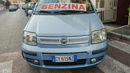 Usata Fiat Panda Dynamic 60 CV (44 kW) 2005 Blu Utilitaria