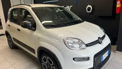Usata Fiat Panda S 69 CV (50 kW) 2022 Bianco Utilitaria