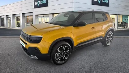 Usata 2025 Jeep Avenger Summit SUV | 24.950 € (Buon prezzo)