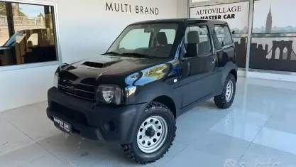 Usata Suzuki Jimny 86 CV (63 kW) 2018 Nero SUV