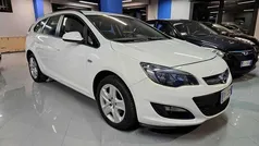 Bianco Usata 2016 Opel Astra Station wagon | 8900 € (Buon prezzo)
