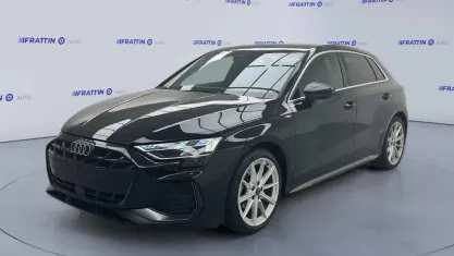 Usata Audi A3 Sportback S-Line 150 CV (110 kW) 2025 Nero Utilitaria