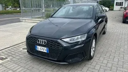 Usata Audi A3 Sportback Advanced 150 CV (110 kW) 2022 Grigio Utilitaria