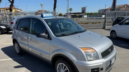 Usata Ford Fusion 68 CV (50 kW) 2009 Grigio Utilitaria