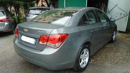 Usata Chevrolet Cruze 113 CV (83 kW) 2009 Grigio Berlina
