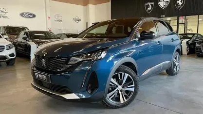 Gebraucht Peugeot 3008 Allure 130 PS (95 kW) 2023 SUV
