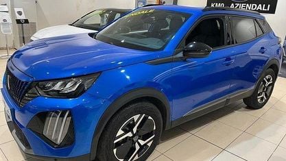 Gebraucht Peugeot 2008 Allure 131 PS (96 kW) 2024 Blau SUV