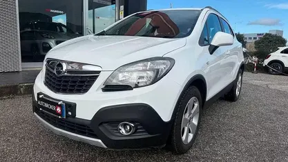 Usata Opel Mokka 131 CV (96 kW) 2015 Bianco SUV
