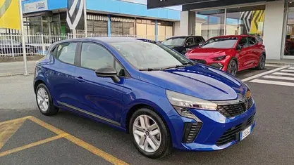 Usata 2025 Renault Clio V Evolution Utilitaria | 16.900 € (Buon prezzo)