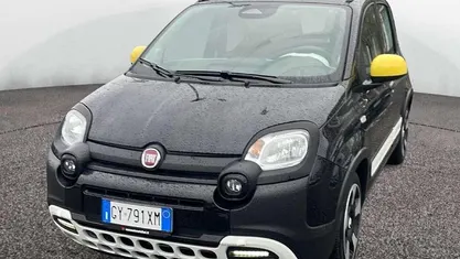 Usata 2025 Fiat Panda Cross Cross Due volumi | 14.900 € (Buon prezzo)