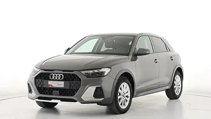 Usata Audi A1 Business 116 CV (85 kW) 2025 Grigio SUV