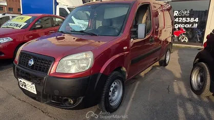 Usata Fiat Doblò 105 CV (77 kW) 2006 Monovolume