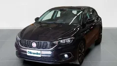 Arancione Usata 2016 Fiat Tipo Easy Tre volumi | 9000 € (Buon prezzo)