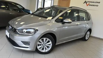 Usata VW Golf Sportsvan 116 CV (85 kW) 2017 Grigio Monovolume